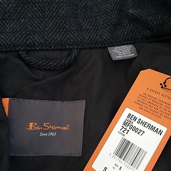 Men's Wool Coat - Picture 6 of 6